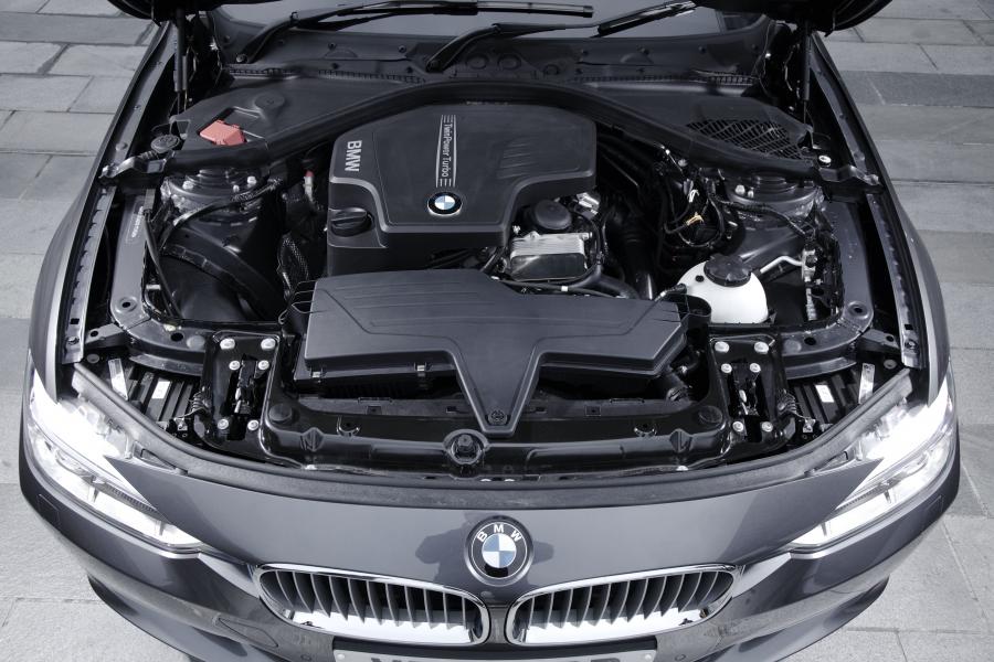  BMW 328i Modern 2012 года  (UK) (фото 3 из 29)